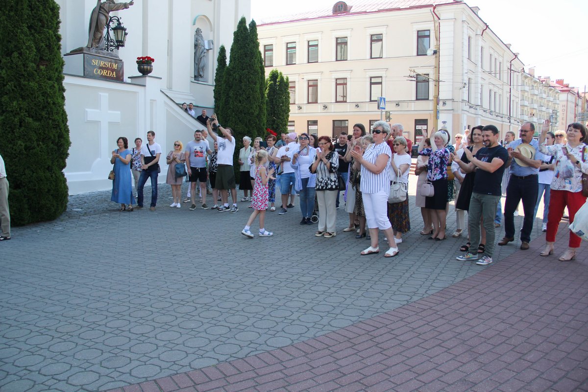 nuncij_42