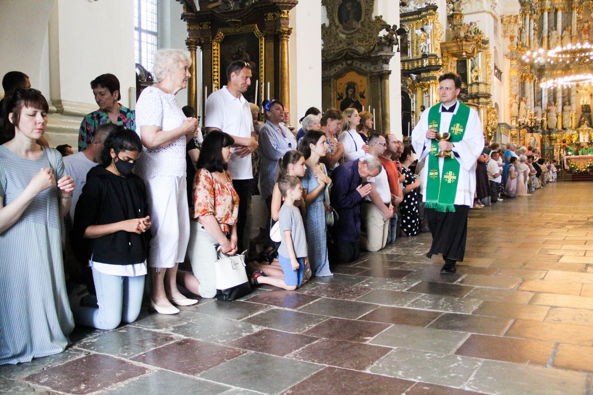 nuncij_60