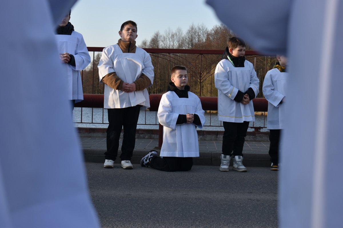 iue_kryzowy_3