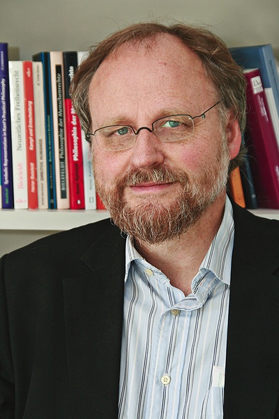 Prof Bielefeldt