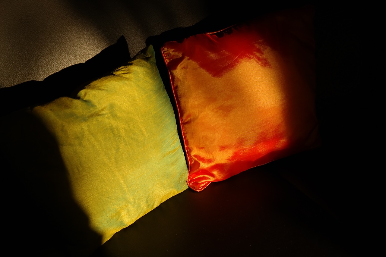 pillow 232115 1280