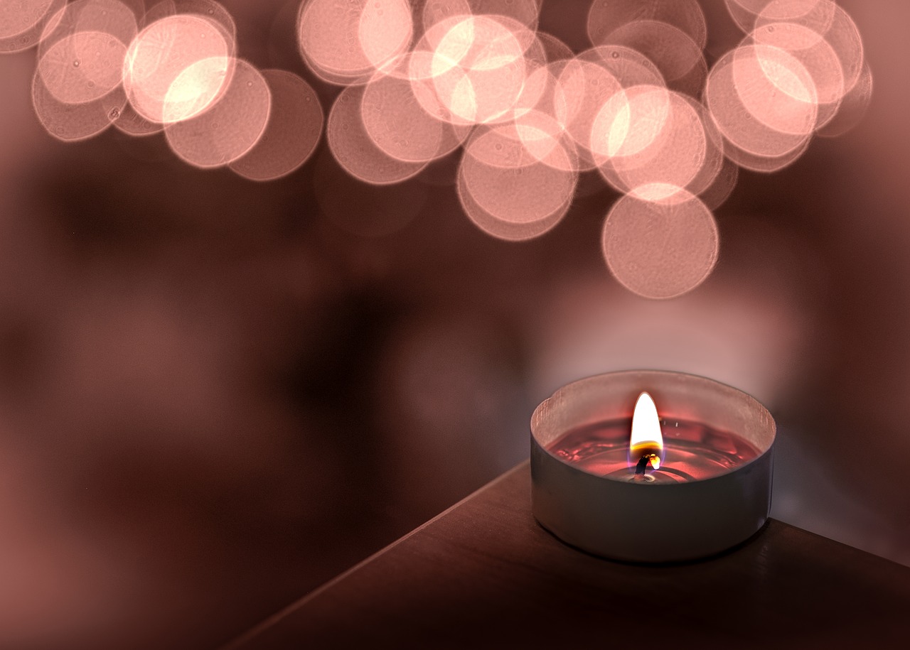 candle 3026952 1280