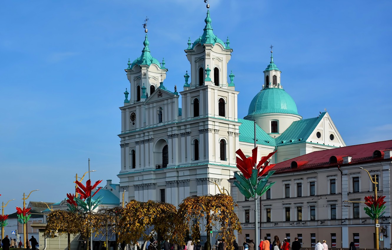 arkhitektura ploshchad farnyi kostel grodno