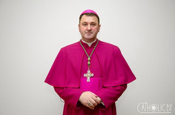 Арцыбіскуп Станеўскі ад імя ККББ віншуе Папу Льва XIV з днём імянін