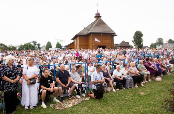 Праграма ўрачыстасцяў у дыяцэзіяльным санктуарыі ў Тракелях