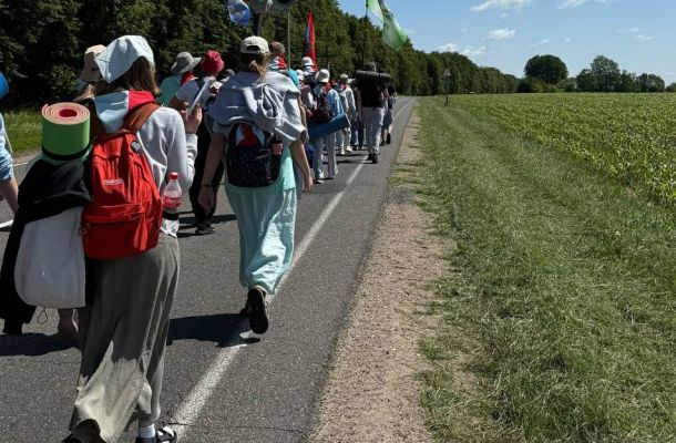 З Ліды вырушыла пешая пілігрымка ў Будслаў