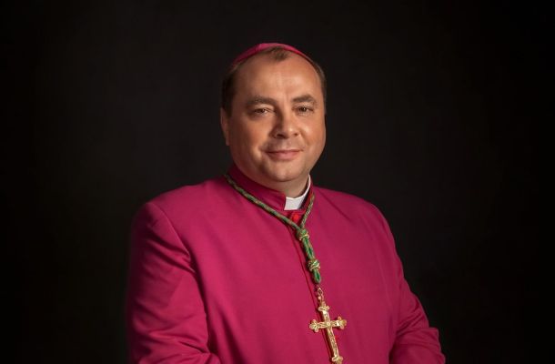 Біскуп Уладзімір Гуляй просіць аб асаблівай малітве за Папу ў дзень яго пахавання